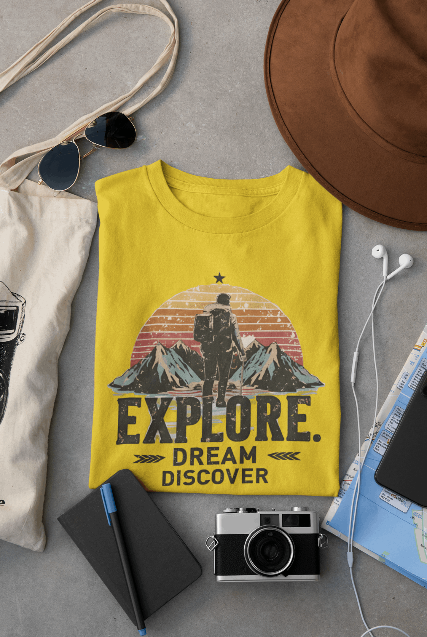 Explorer Men’s Organic Cotton T-Shirt – Sustainable Hiking & Travel Tee