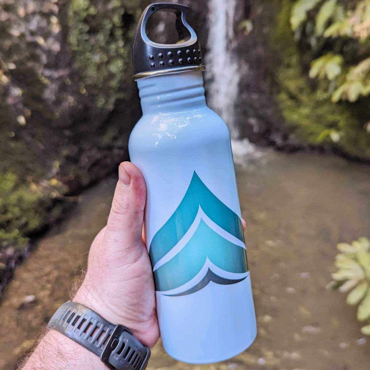 Stainless Steel Water Bottle – Reusable, Leak-Proof & Built for Everyday Use